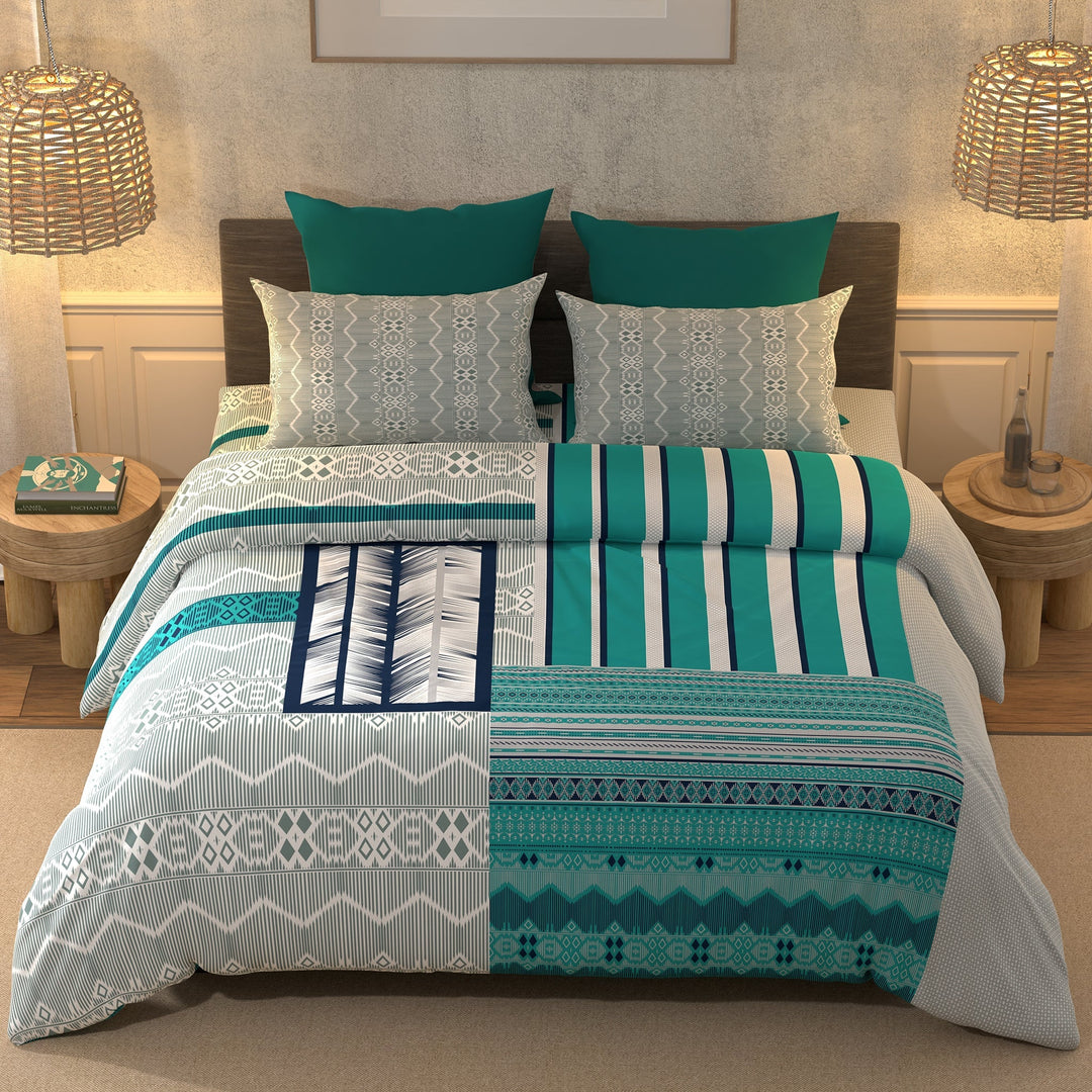 BELLA CASA FASHION BEDSHEET Double Bedsheet Set Super King Size 100% Luxury Cotton Teal Colour Bedsheet with 2 Pillow Covers - Shades of Shraddha Kapoor's Collection