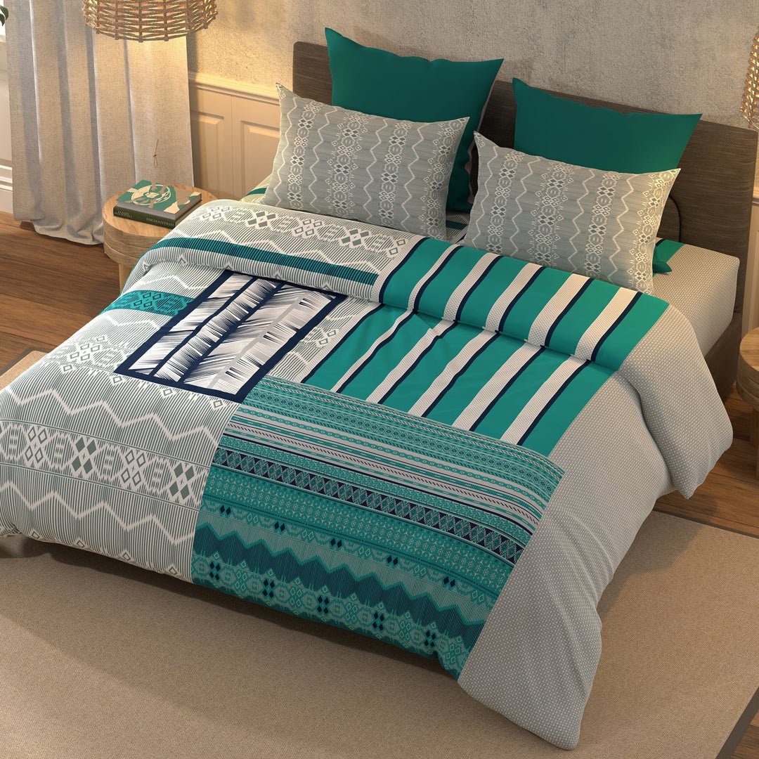 BELLA CASA FASHION BEDSHEET Double Bedsheet Set Super King Size 100% Luxury Cotton Teal Colour Bedsheet with 2 Pillow Covers - Shades of Shraddha Kapoor's Collection