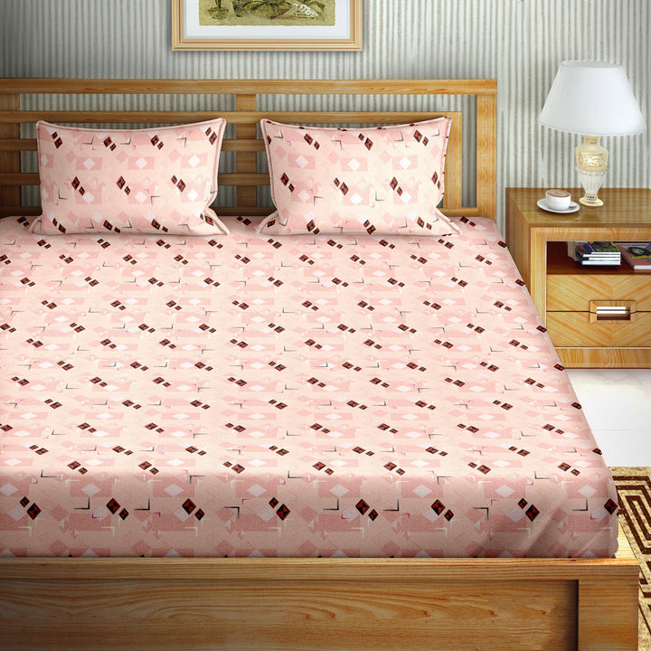 Double Bedsheet Set Cotton King Size with 2 Pillow Covers Geometric Design Peach Colour - Stella Collection