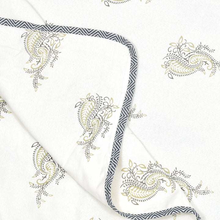 Bella Casa Fashion & Retail Ltd Bedding Set 90 x 108 inch / Grey / Cotton 5 PC Bedding Set ( 1 Double Bedsheet with 2 Pillow Covers & 2 Reversible Single Dohar ) Floral Design Cotton Grey Colour - Oasis Bedding Set
