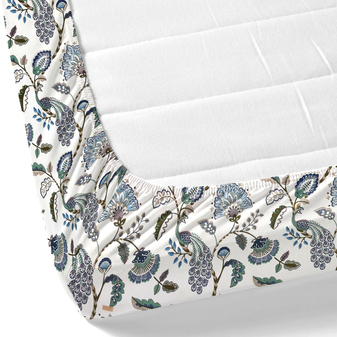 Bella Casa Fashion & Retail Ltd BEDSHEET 72 inch x 78 inch + 10 inch / Blue & White / 100 % Pure Cotton Double Fitted Bedsheet Set 100% Cotton with 2 Pillow Covers Floral Design Blue & White Colour - Scarlet Collection