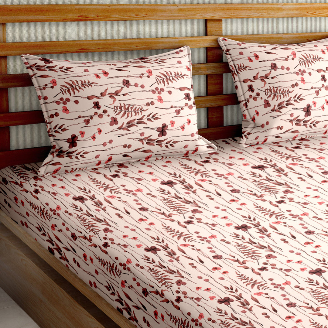 Double Bedsheet Set Cotton King Size with 2 Pillow Covers Floral Design Peach & Brown Colour - Stella Collection