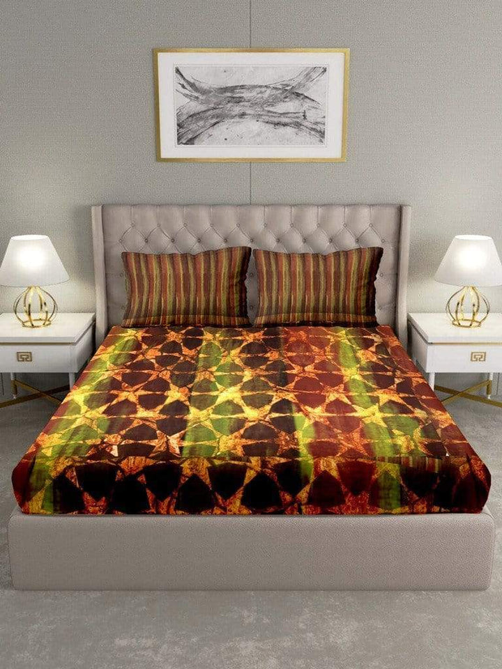 BELLA CASA FASHION BEDSHEET Triton Double Bedsheet Set Digital Printed  King Size 100 % Cotton Multi Colour