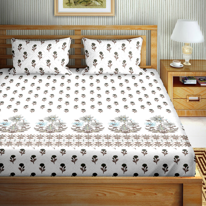 Bella Casa Fashion & Retail Ltd  BEDSHEET 150 TC Cotton Green Colour  Super King Size Bedsheet with 2 Pillow Covers - Oscar Collection