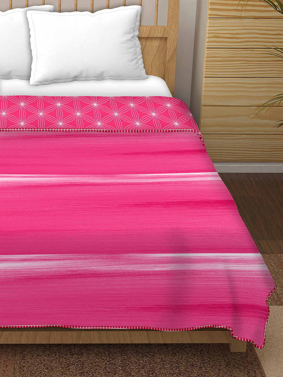 Bella Casa Fashion & Retail Ltd  Double Dohar / AC Blanket Reversible| Size: 200 X 210 CM - Breeze Collection