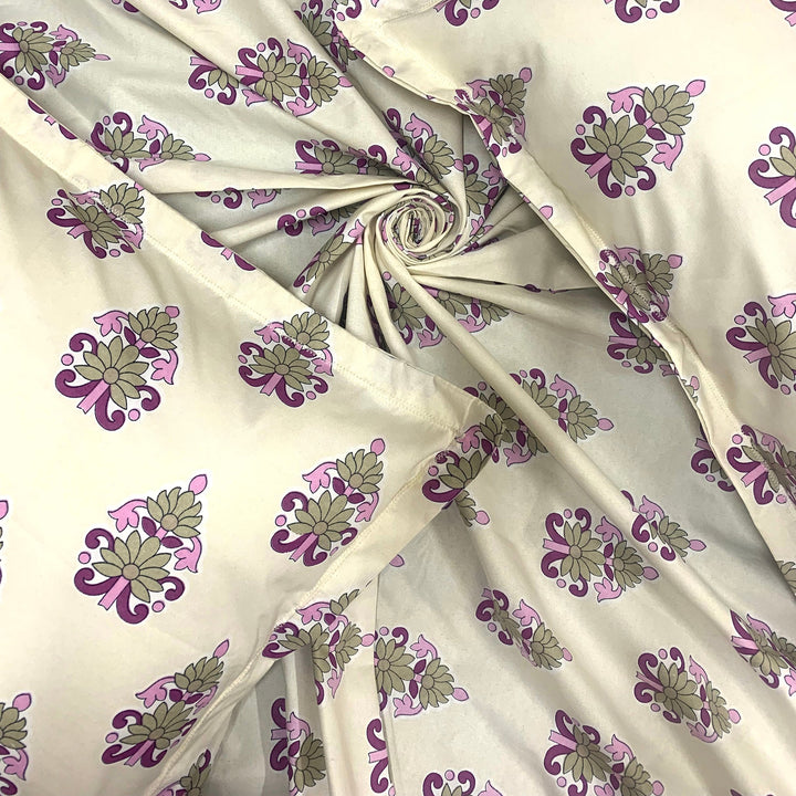 Bella Casa Fashion & Retail Ltd  Single Cotton Abstract Pink Colour Bedsheet with 1 Pillow Cover- Cuddle Collection